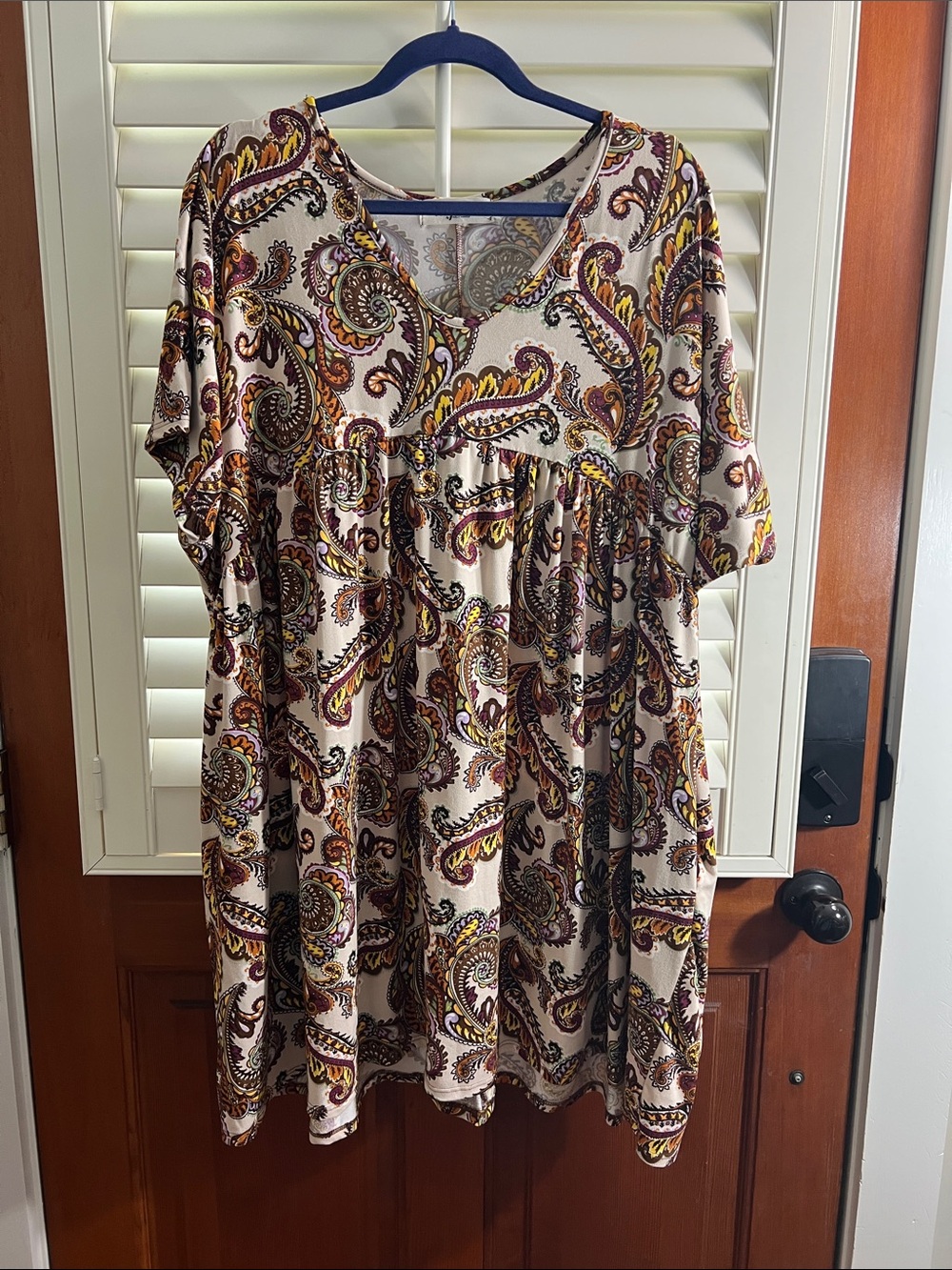 HAPTICS Women’s Cream Paisley V-Neck Dress